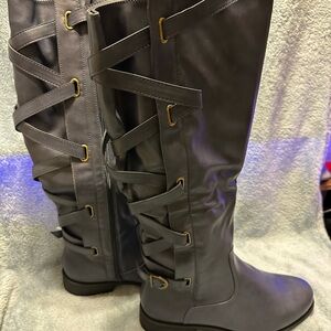 Elegant Over the Knee Boots in Black